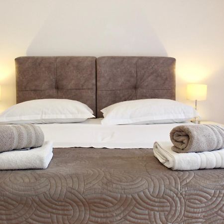 Luxury Apartment Antoni Подстрана Екстериор снимка
