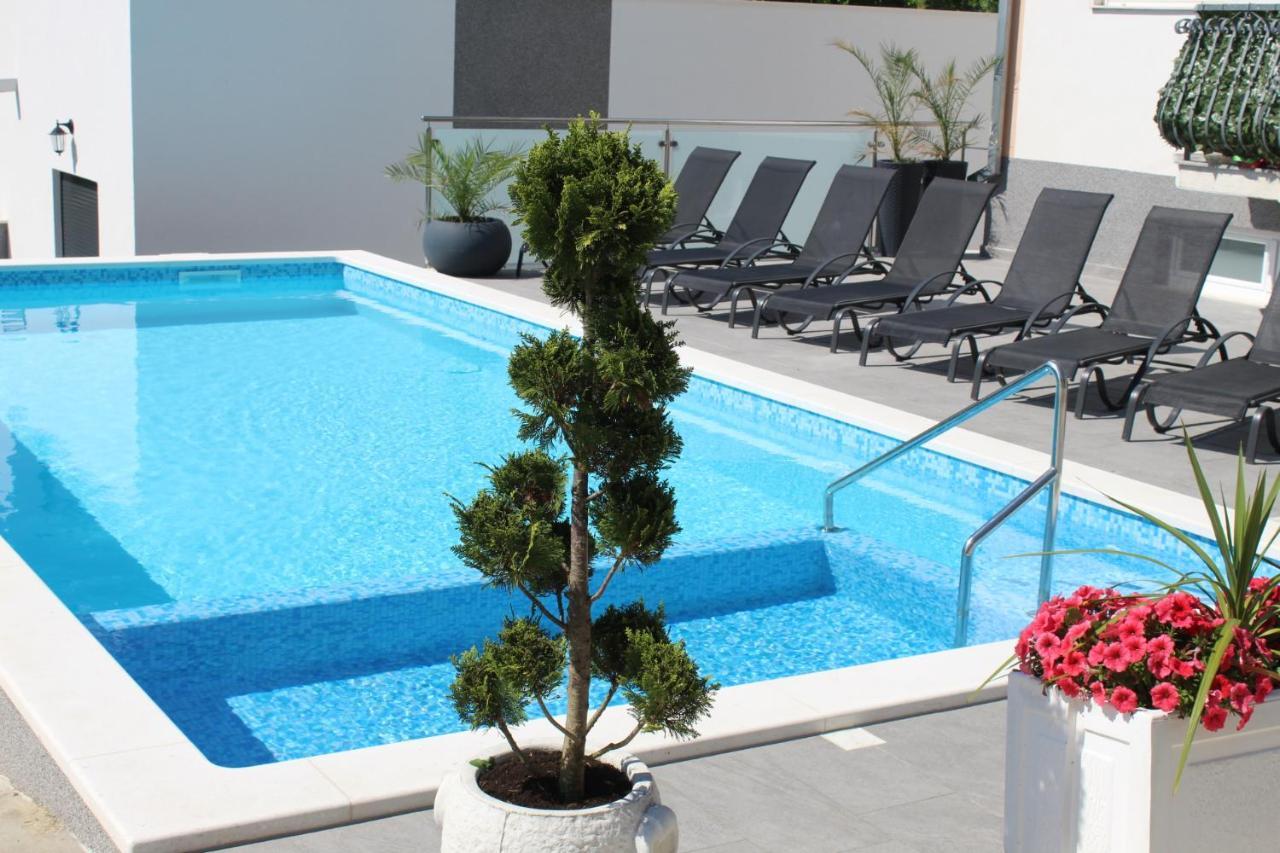Luxury Apartment Antoni Подстрана Екстериор снимка
