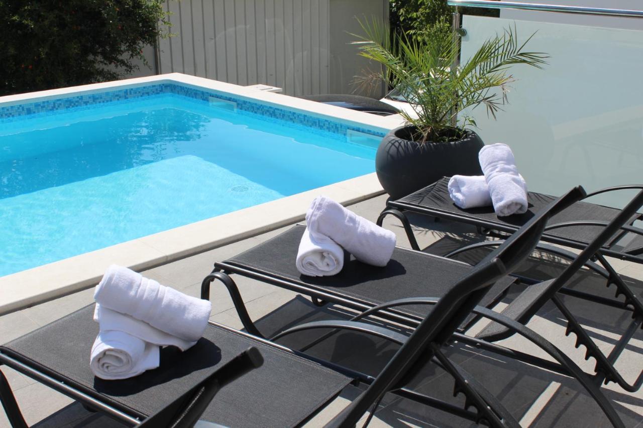 Luxury Apartment Antoni Подстрана Екстериор снимка