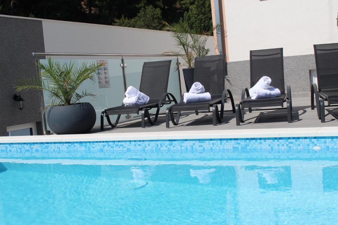 Luxury Apartment Antoni Подстрана Екстериор снимка