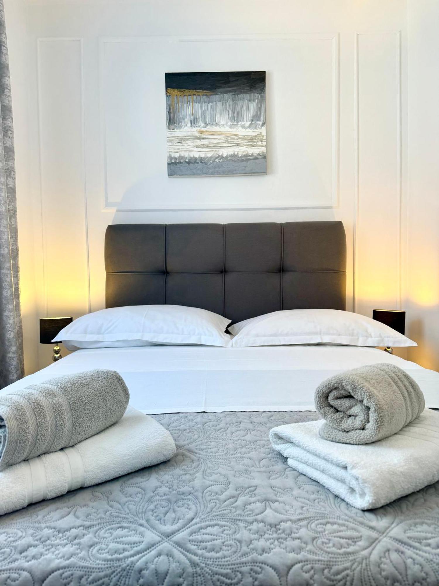 Luxury Apartment Antoni Подстрана Екстериор снимка