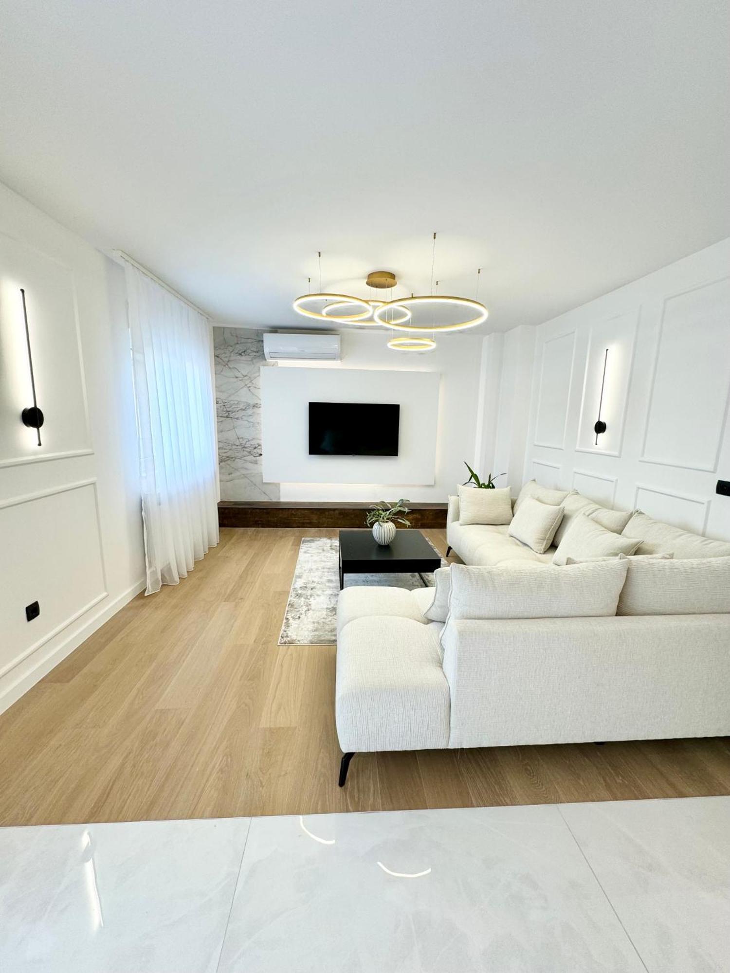 Luxury Apartment Antoni Подстрана Екстериор снимка