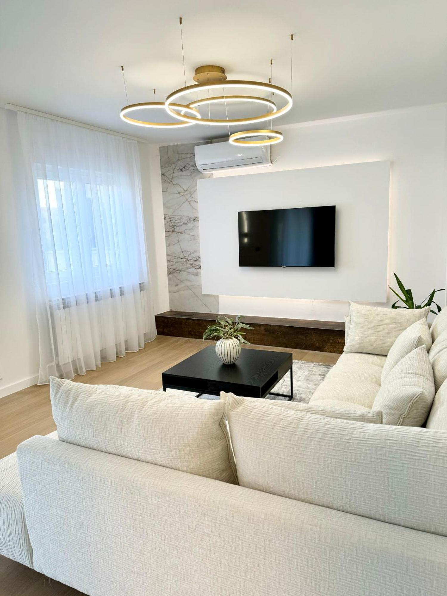 Luxury Apartment Antoni Подстрана Екстериор снимка