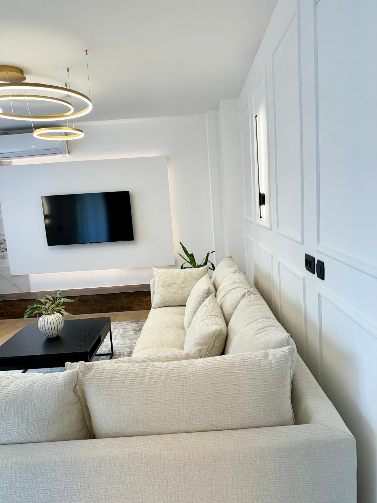 Luxury Apartment Antoni Подстрана Екстериор снимка